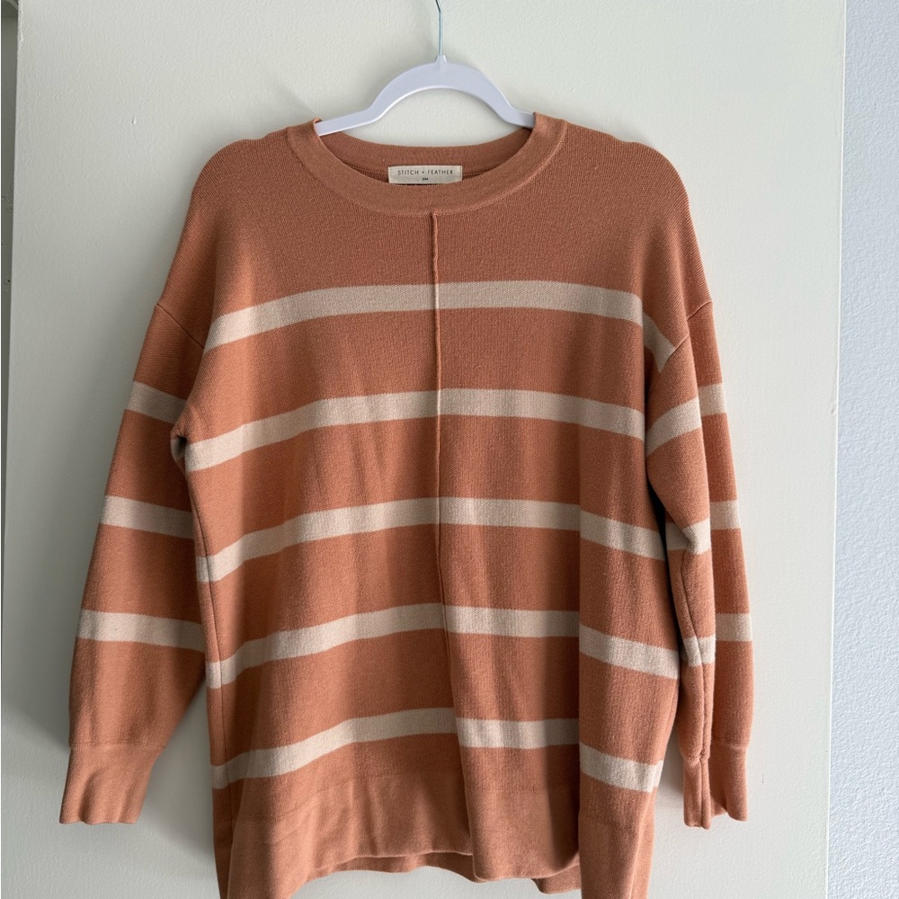 Cozy Striped Crew Neck Sweater in Tan and Cream